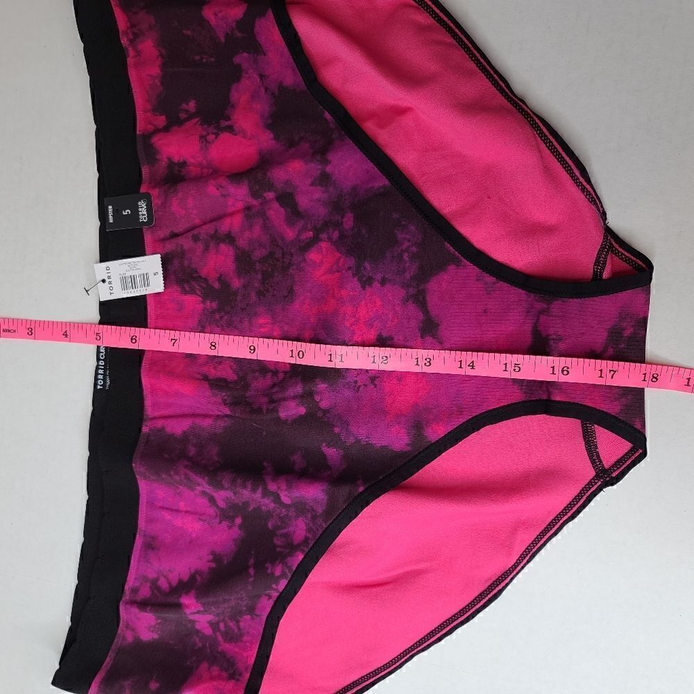 5X 28W Torrid Pink Tiedye Hipster Panty Goth Seamless Knit Stretch Slimming mid - Picture 6 of 7